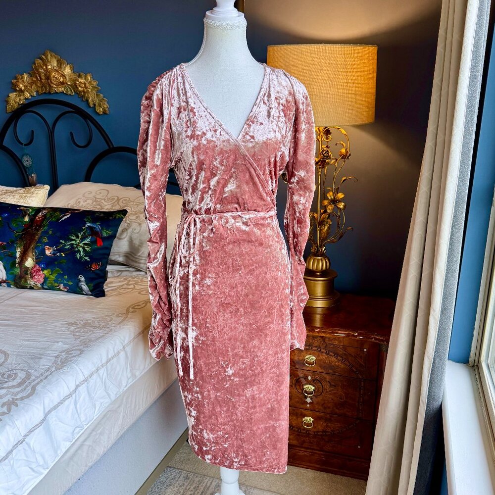 Leith Pink Crushed Velvet Long Sleeved Wrap Dress